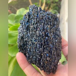 Large sparkly carborundum specimen